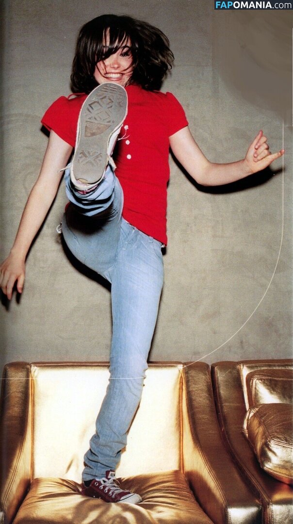 Elliot Page / elliotpage / formerly Ellen Page ヌード OnlyFans  流出写真 #12