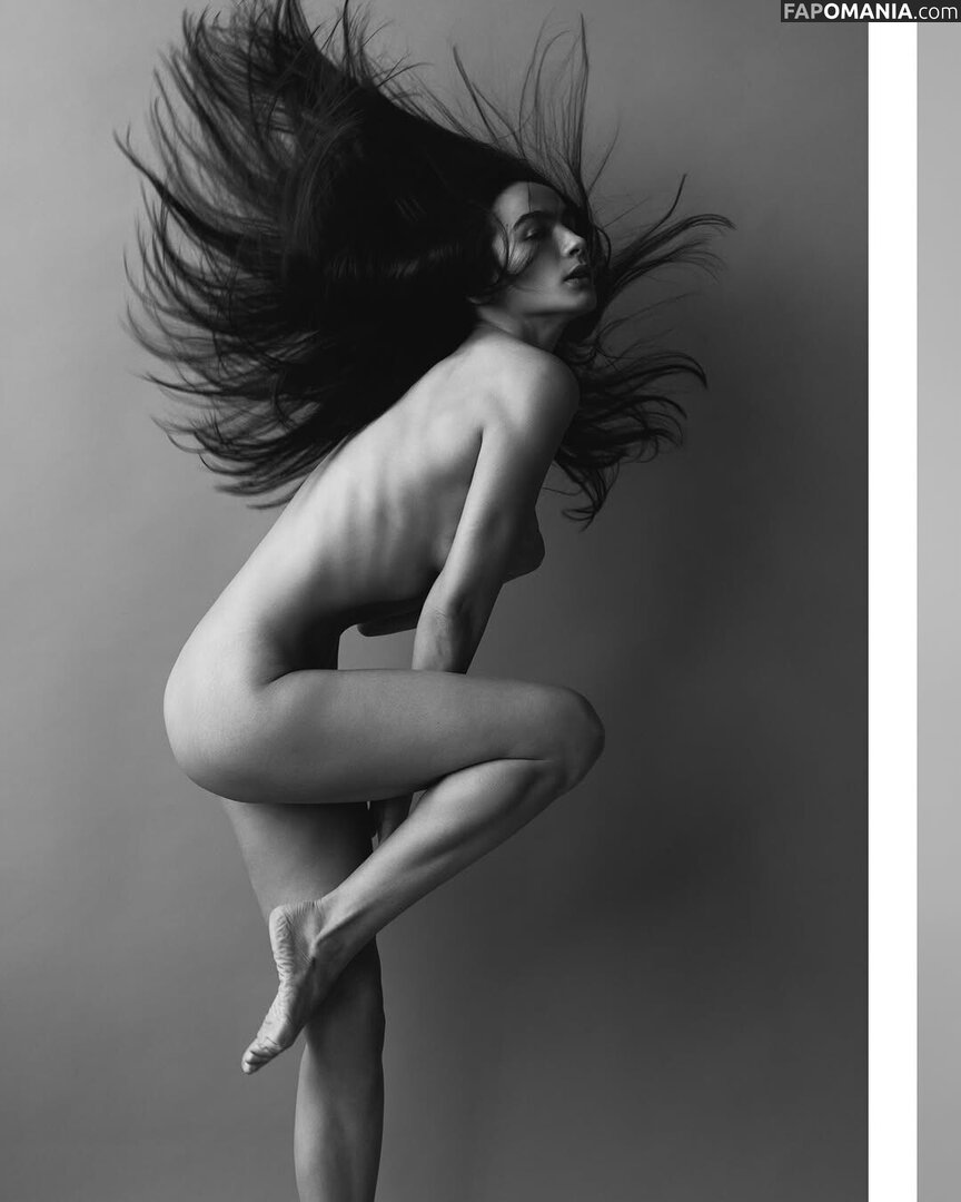 Elvina Garaeva / elyagara ヌード OnlyFans  流出写真 #1