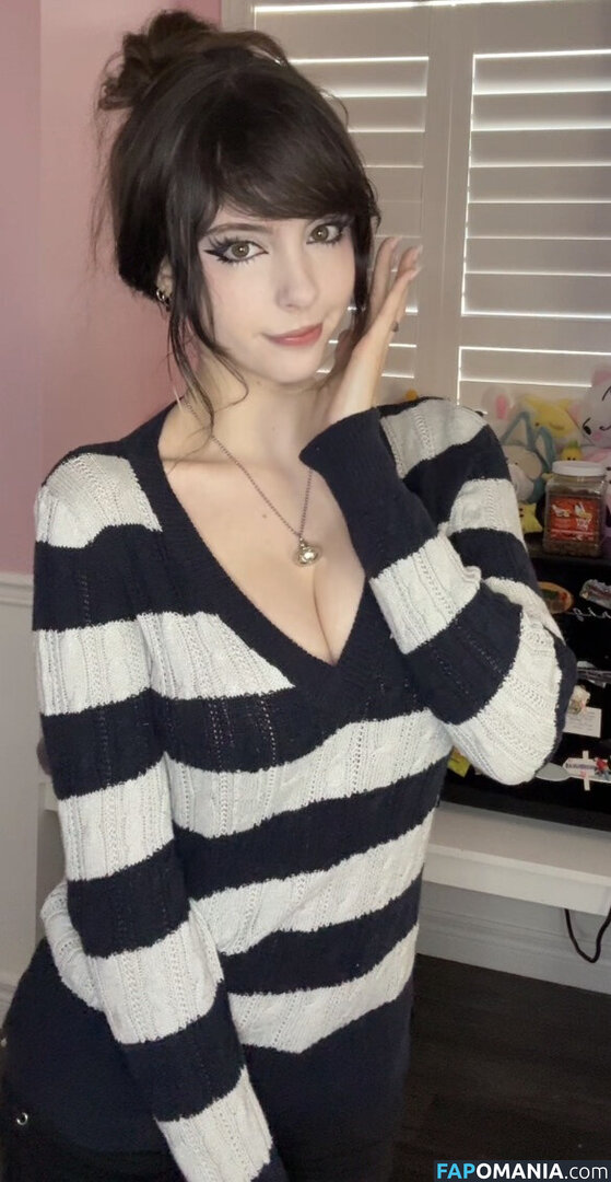__emiki / em098 / emik28 / emiki / emiki28 / ilovekitties.28 ヌード OnlyFans  流出写真 #4