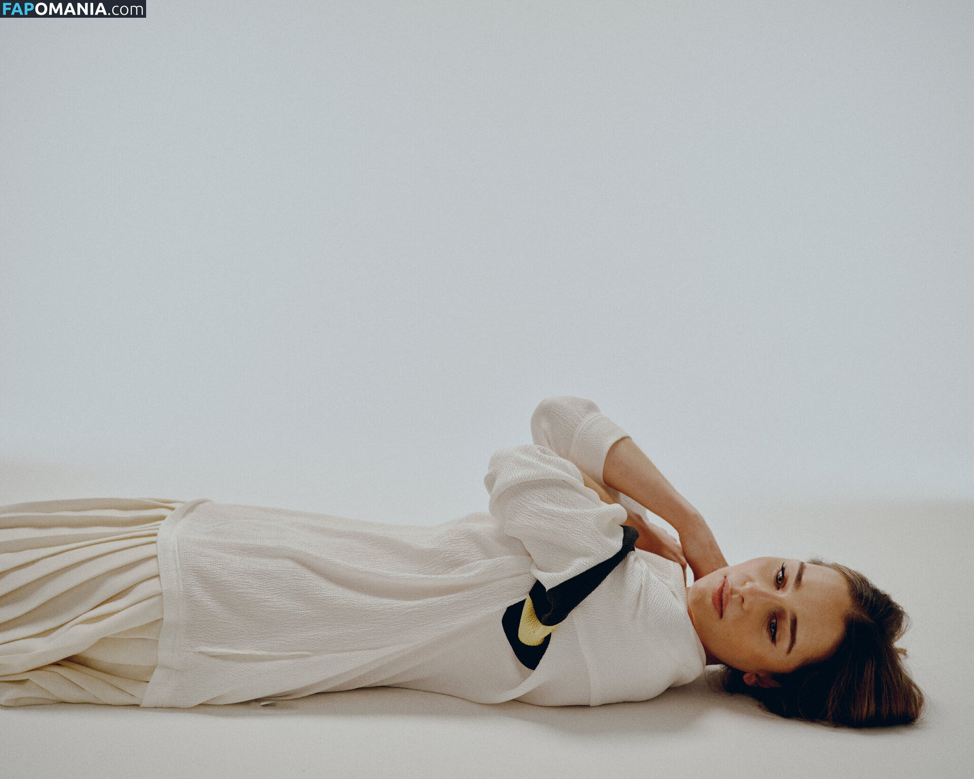 Emilia Clarke / clarkeyxo / emilia_clarke / emiliaclarke / emiliaclarkecentral / https: ヌード OnlyFans  流出写真 #943