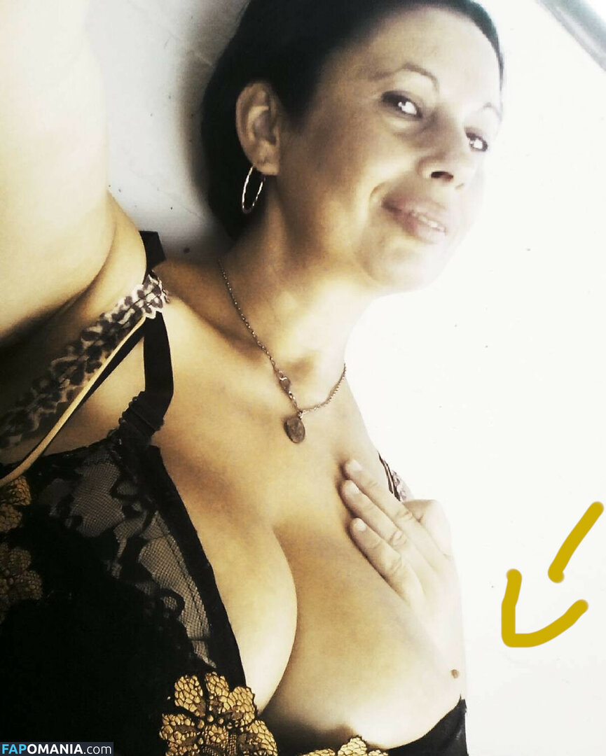 Emilia Di Giovanni / falena1971 ヌード OnlyFans  流出写真 #1