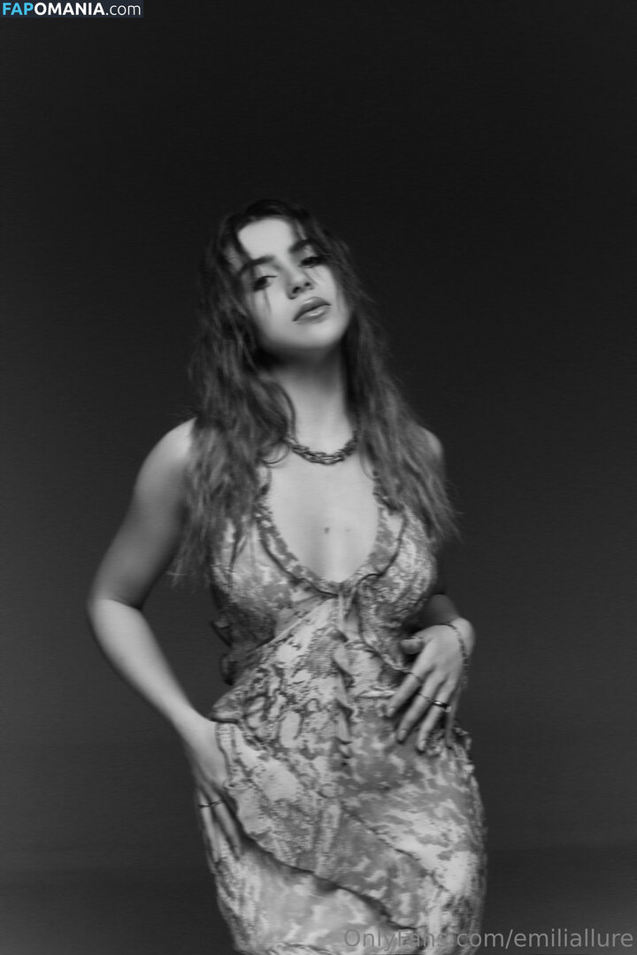 emiliallure ヌード OnlyFans  流出写真 #20