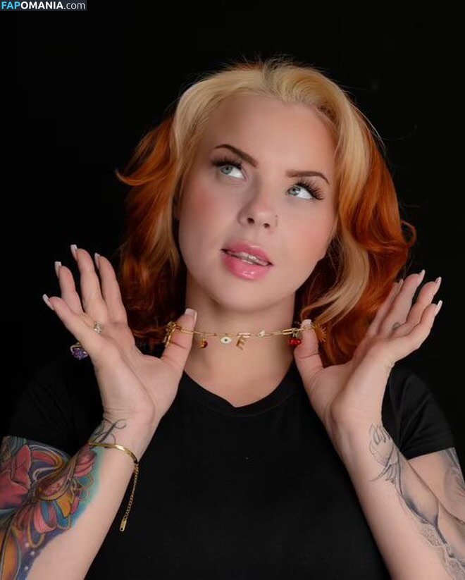 Emilie Brooklyn / emiliebrooklyn_ ヌード OnlyFans  流出写真 #2