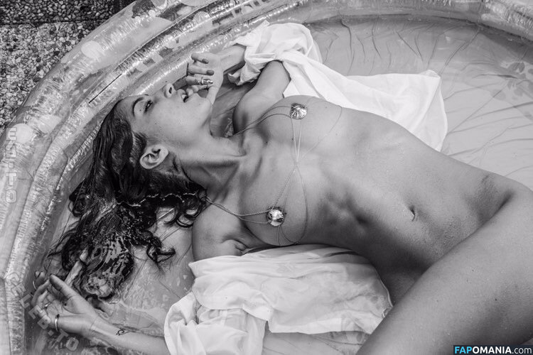 Emilie Payet / emilie_payet_artist / emiliepayet / emiliepayetmannequin ヌード OnlyFans  流出写真 #44