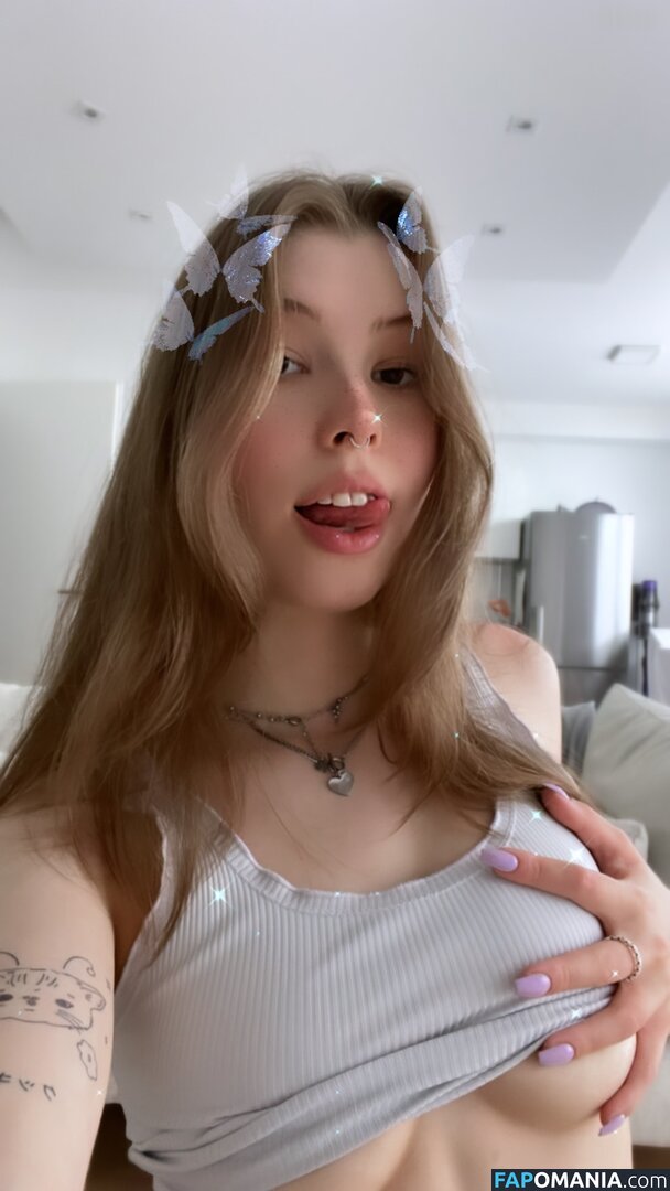 Emily Asmr / cherryemyy / emilyasmrr / emilysmilla ヌード OnlyFans  流出写真 #3