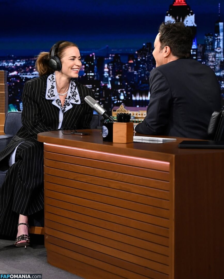 Emily Blunt / _emily_blunt_ / twogirlsoneblunt ヌード OnlyFans  流出写真 #466