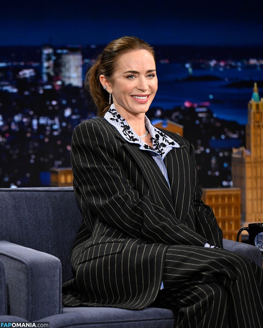 Emily Blunt / _emily_blunt_ / twogirlsoneblunt ヌード OnlyFans  流出写真 #469