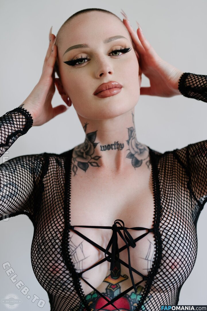 Emily Boring / embodoe / https: ヌード OnlyFans  流出写真 #1