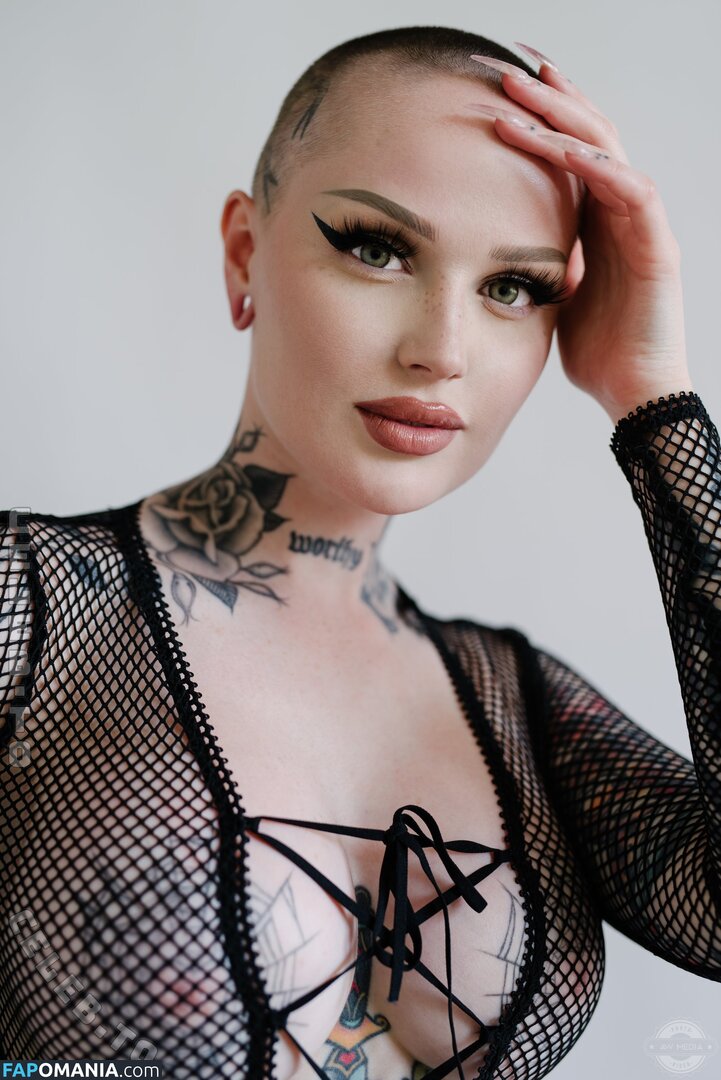 Emily Boring / embodoe / https: ヌード OnlyFans  流出写真 #4