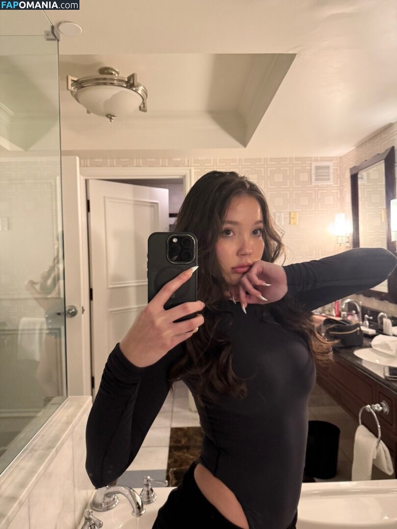 Emily Makis / emily.jm._ / emily.makis / yahhmean._ ヌード OnlyFans  流出写真 #5