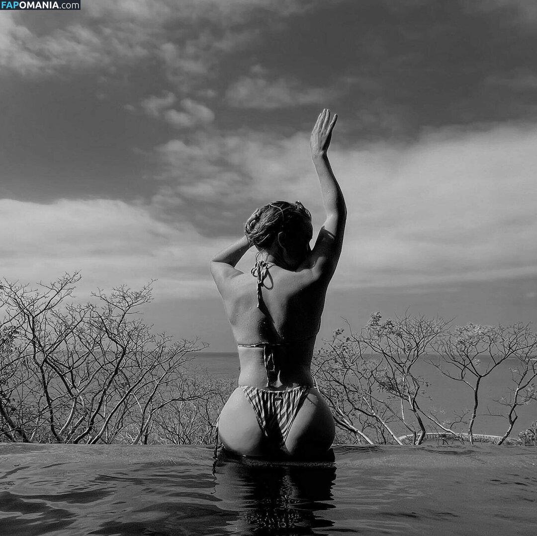 Emily Osment / emilyosment / laurenx687 ヌード OnlyFans  流出写真 #204