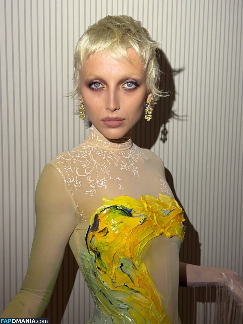 Emma Chamberlain / emmachamberlain ヌード OnlyFans  流出写真 #148