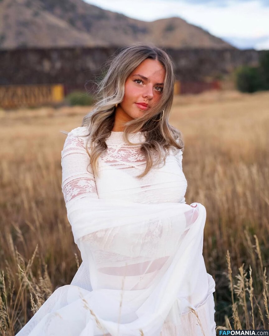 Emmi Butler / emmilaurie ヌード OnlyFans  流出写真 #4