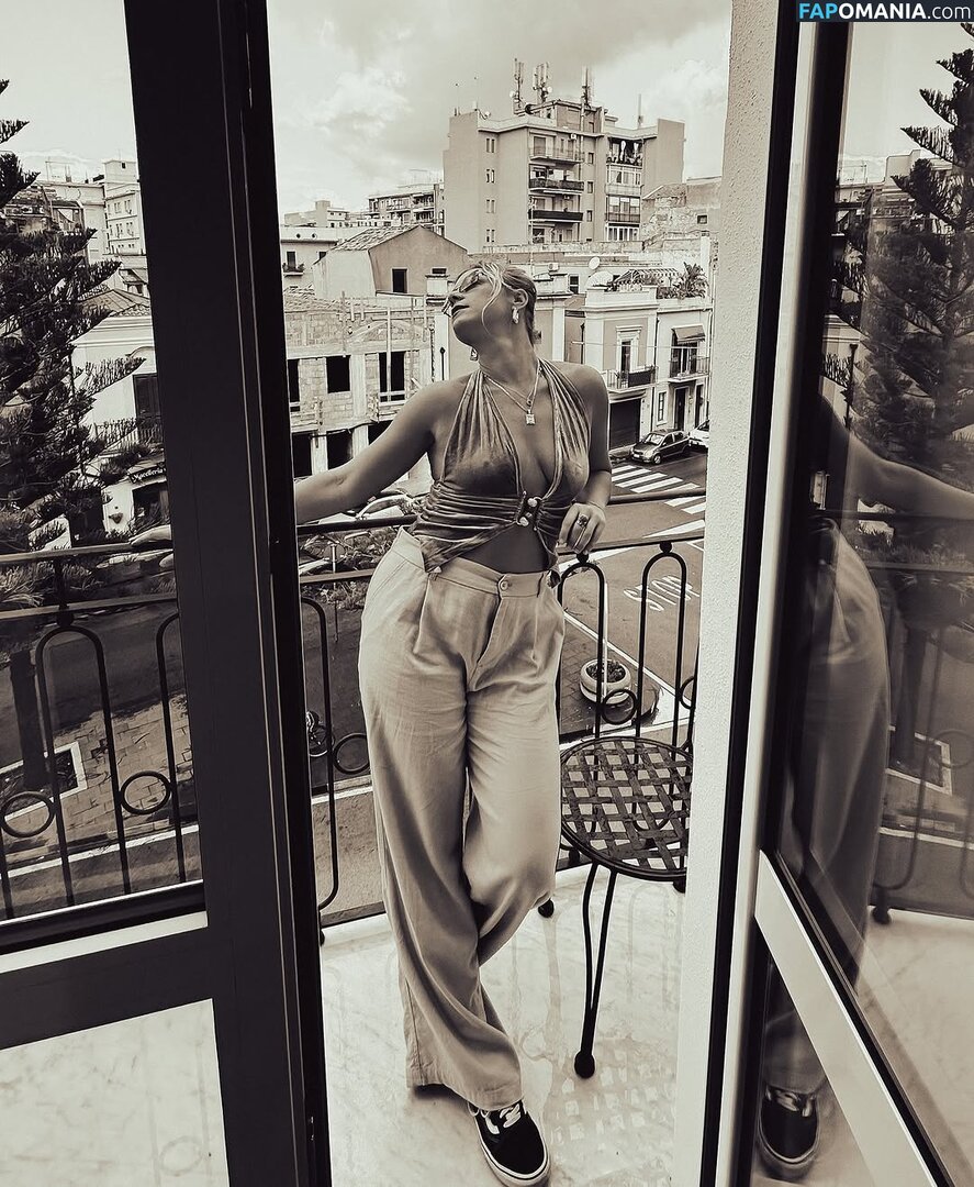 Erin Fay / avrilbaby / erinlfay ヌード OnlyFans  流出写真 #8