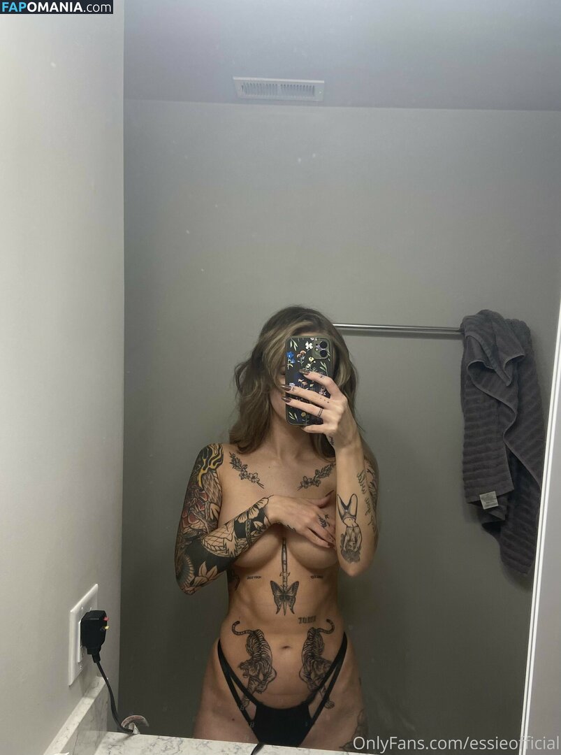 Essieofficial / essie ヌード OnlyFans  流出写真 #30