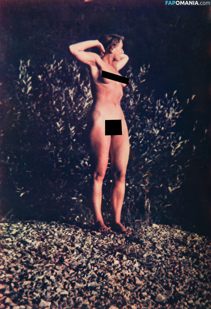 Eva Braun ヌード OnlyFans  流出写真 #2