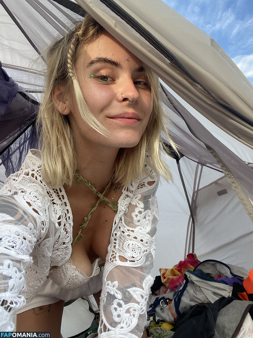 Eva Deli / Evadeli / Mariika / Mary Dryad / deli.eva / evadeli_ ヌード OnlyFans  流出写真 #3