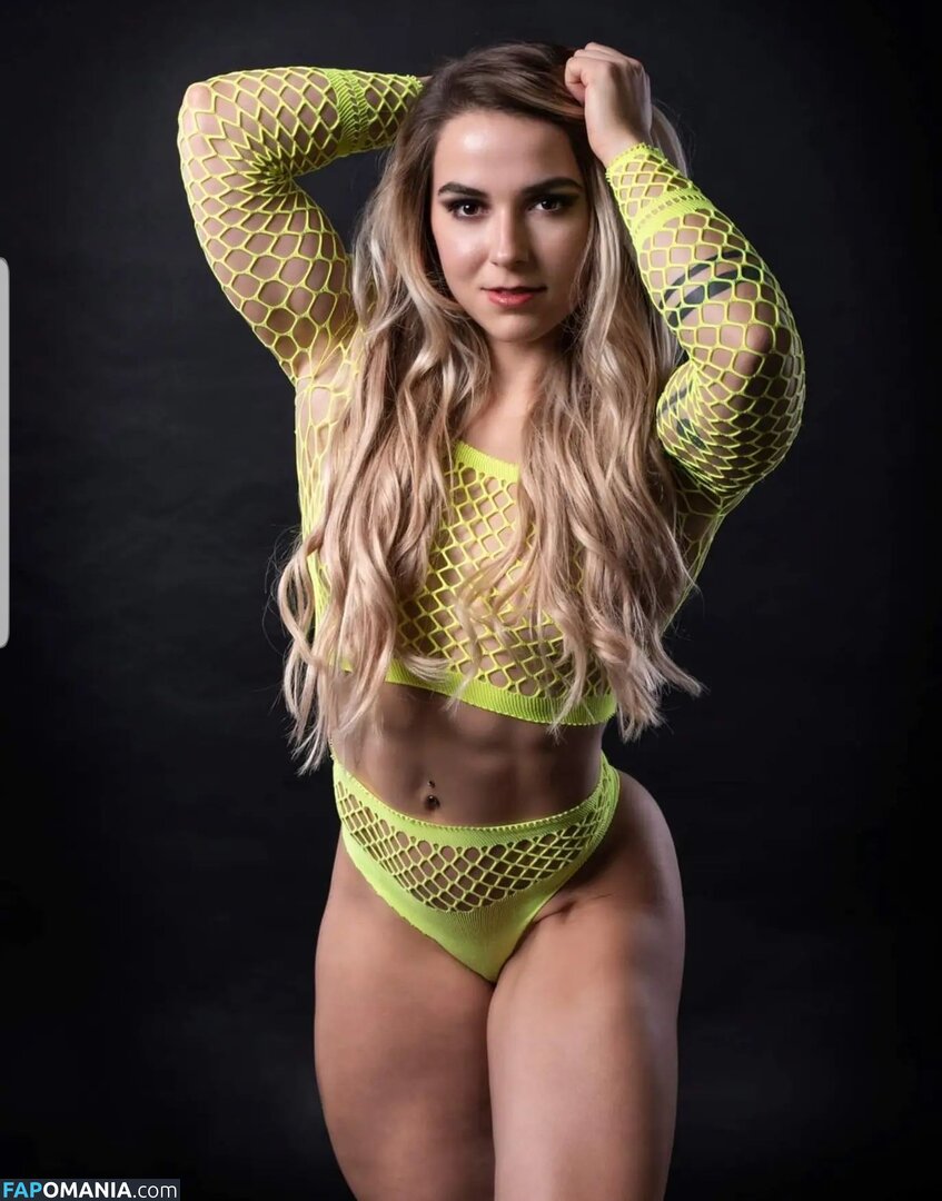 Eva Maes / crossfit_nurse / maeseva_ ヌード OnlyFans  流出写真 #3