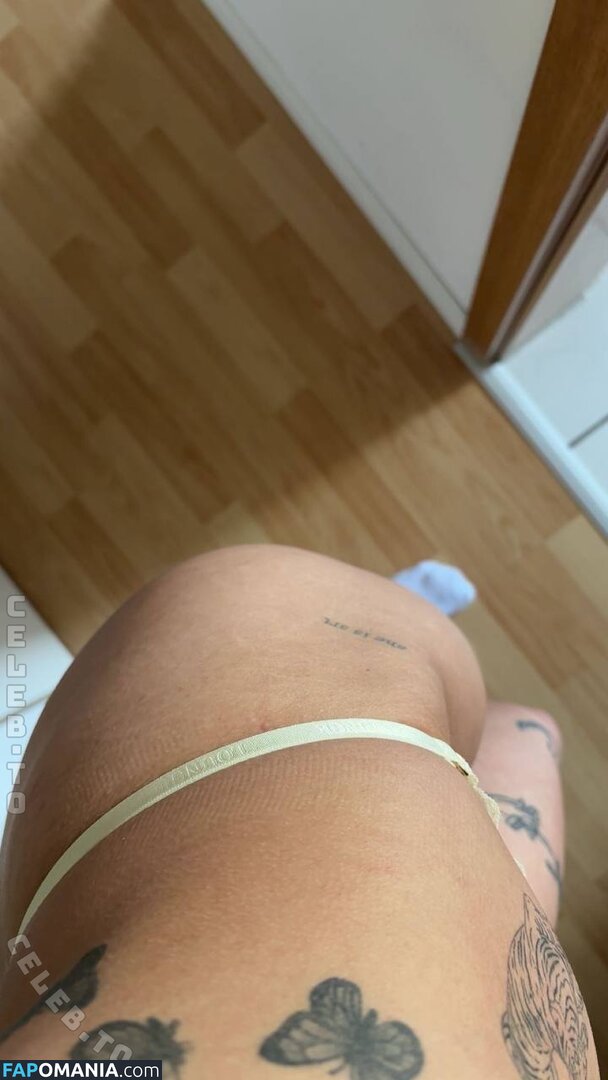 faey211 / l.izzie18 ヌード OnlyFans  流出写真 #1
