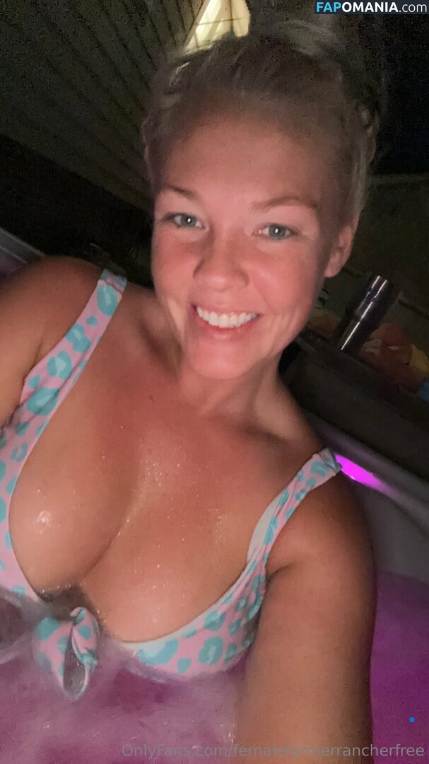 Female Farmer Rancher / FemaleRancher / femalefarmerrancher ヌード OnlyFans  流出写真 #1