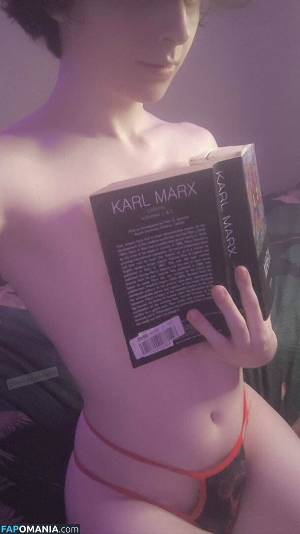 femboy_skeleton / https: / nyxpup ヌード OnlyFans  流出写真 #15