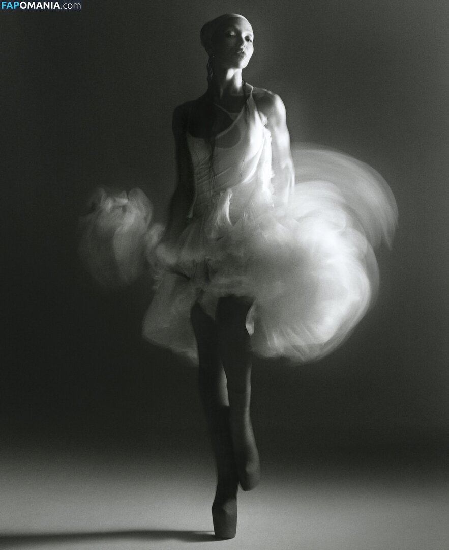 FKA Twigs / FKAtwigs ヌード OnlyFans  流出写真 #6