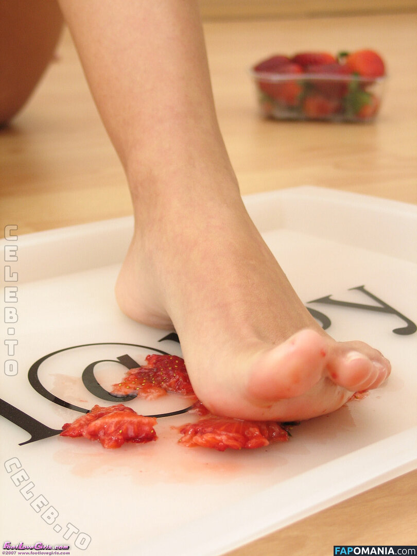 Footlovegirls ヌード OnlyFans  流出写真 #38
