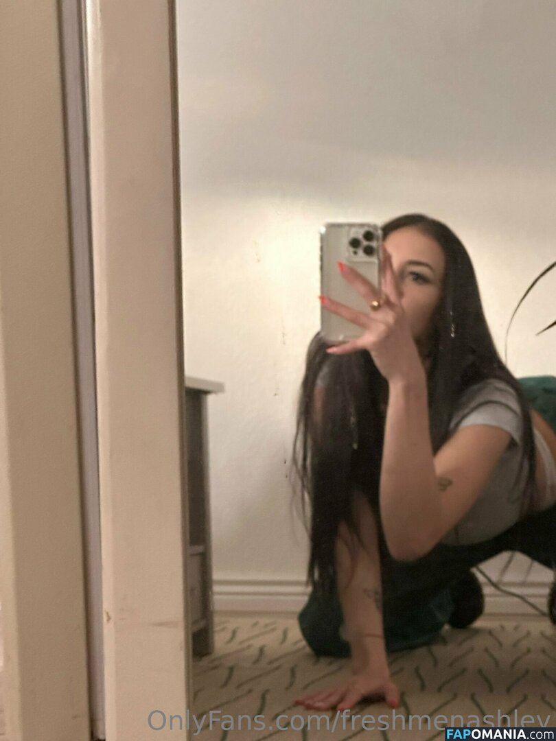 _ashhhhleeey_ / freshmenashley ヌード OnlyFans  流出写真 #349