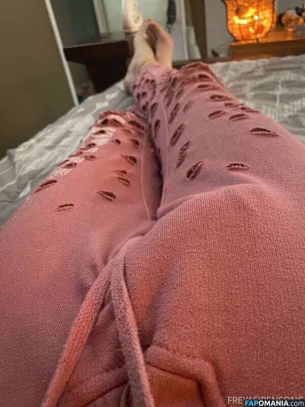 freyasirensong ヌード OnlyFans  流出写真 #9