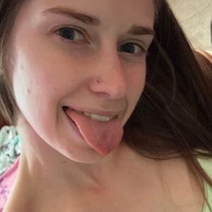 frisky.mommy