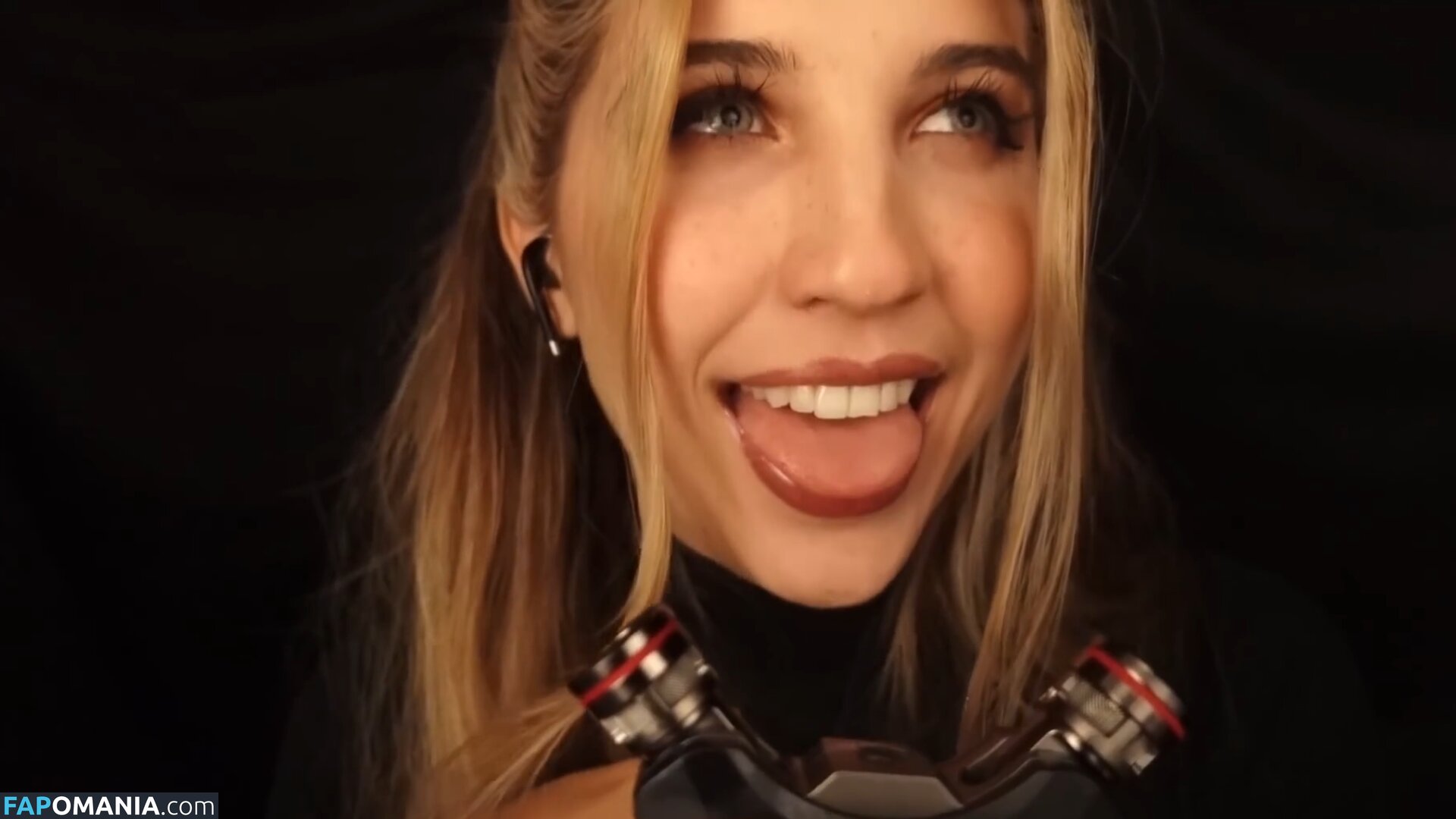 FrivolousFox ASMR / FrivviFox / frivvay ヌード OnlyFans  流出写真 #4