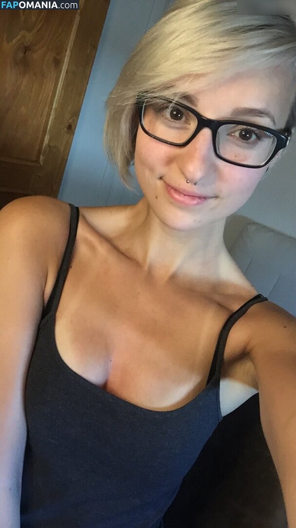 Fuxy / itssarahhoskins ヌード OnlyFans  流出写真 #30