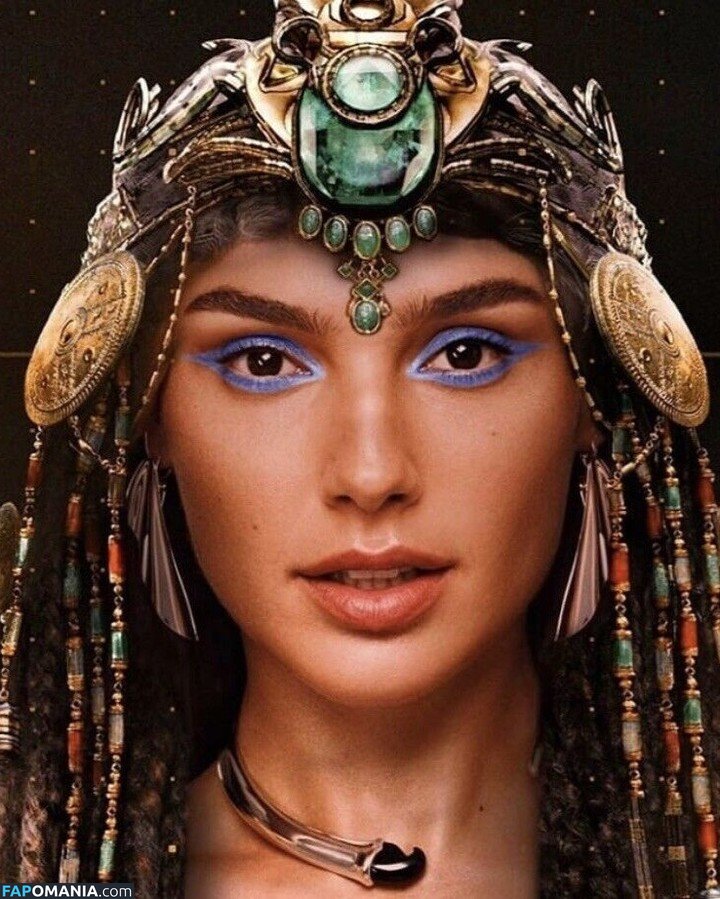 Gal Gadot / gal_gadot / https: / inked_hriss ヌード OnlyFans  流出写真 #30