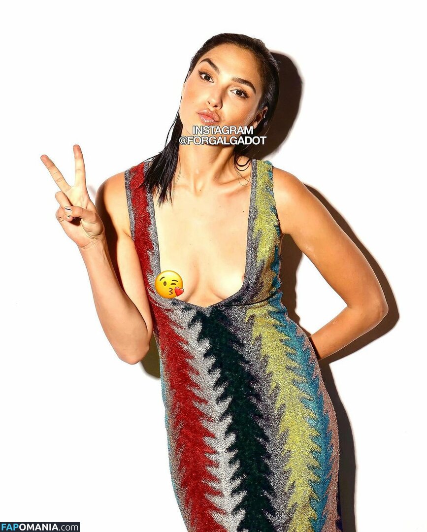 Gal Gadot / gal_gadot / https: / inked_hriss ヌード OnlyFans  流出写真 #113
