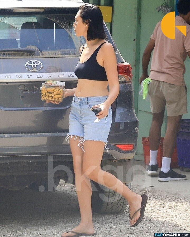 Gal Gadot / gal_gadot / https: / inked_hriss ヌード OnlyFans  流出写真 #739