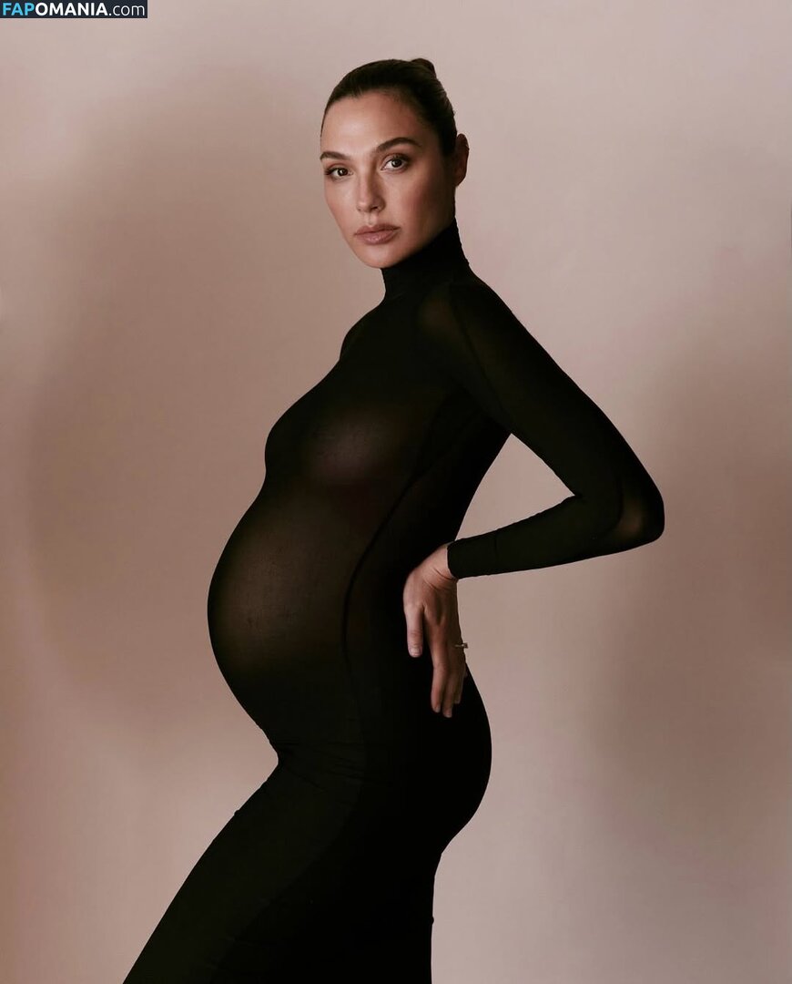 Gal Gadot / gal_gadot / https: / inked_hriss ヌード OnlyFans  流出写真 #744