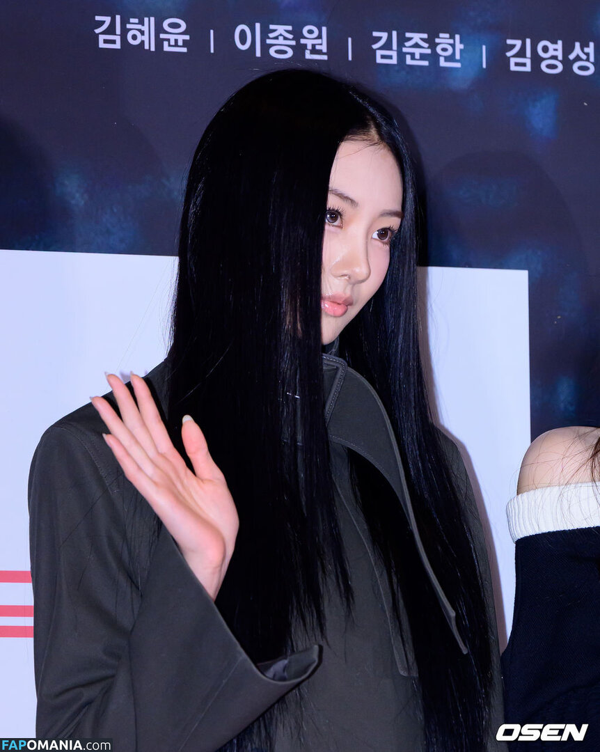 Gawon / Lee Ga-won / MEOVV_GAWON / gawon_moevv / https: / 이가원 MEOVV ヌード OnlyFans  流出写真 #22