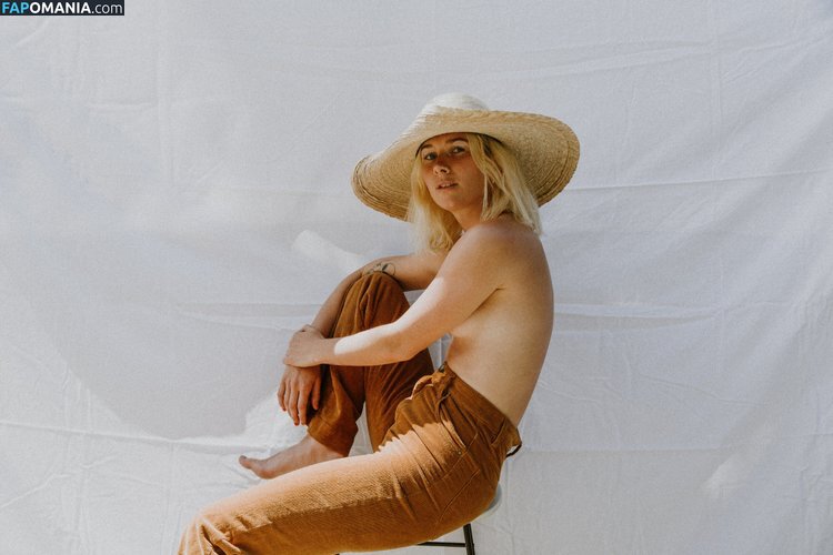 Broods singer / Georgia Nott / NottGeorgia / broodsmusic ヌード OnlyFans  流出写真 #2