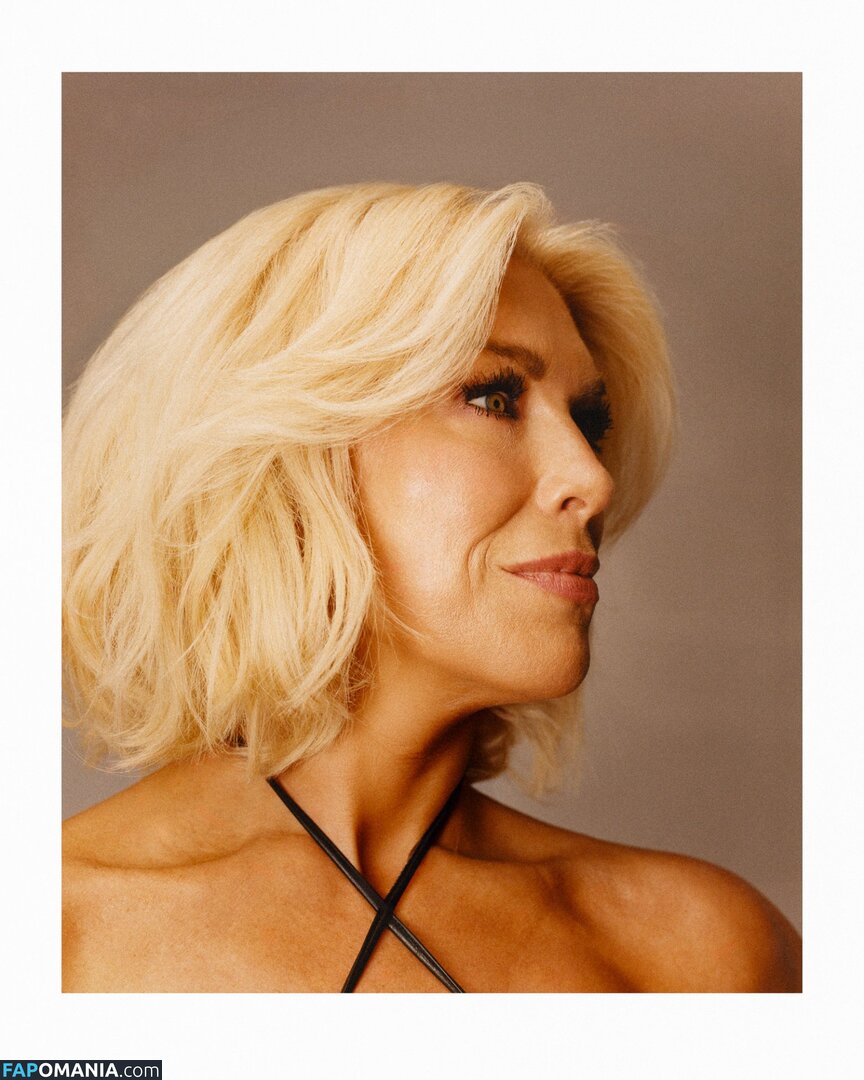 Hannah Waddingham / hannah_waddingham ヌード OnlyFans  流出写真 #9