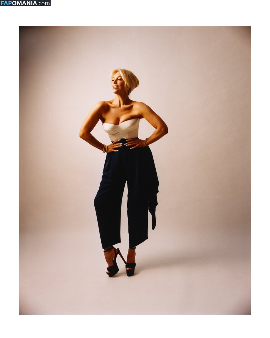 Hannah Waddingham / hannah_waddingham ヌード OnlyFans  流出写真 #10