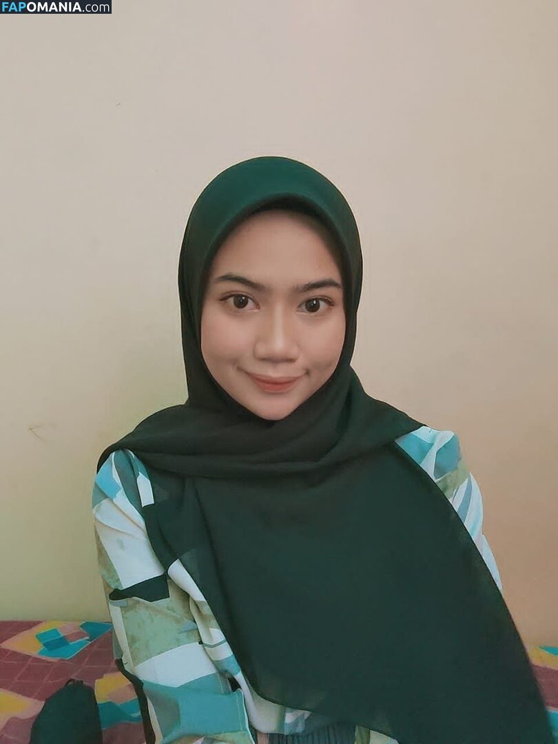 Hijab Off Girls / Hijab On ヌード OnlyFans  流出写真 #11