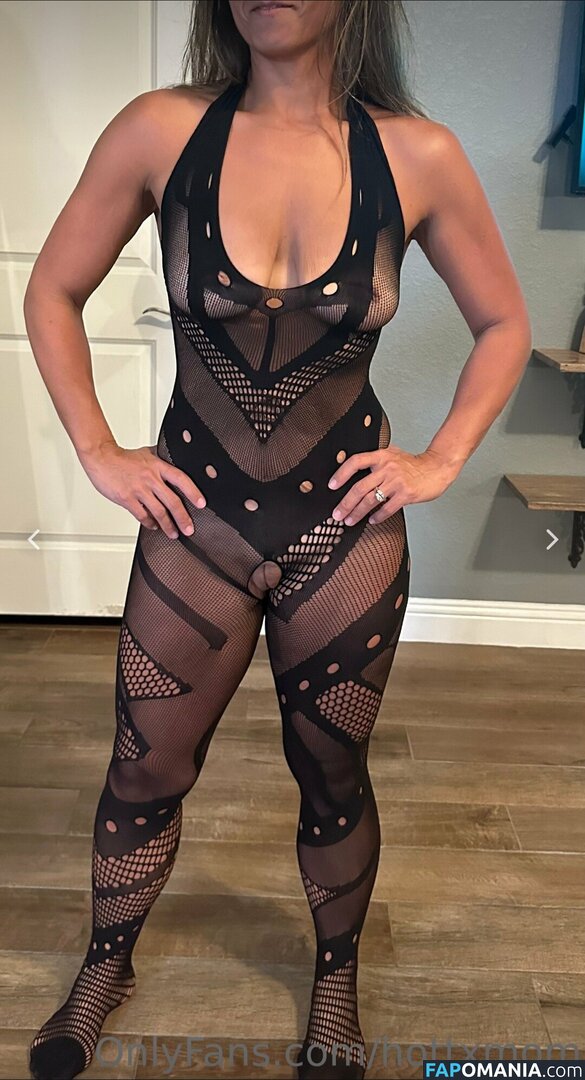  / Hottexasm1lf / Hottexasmilf / Hottxmom / hottx_milf ヌード OnlyFans  流出写真 #4