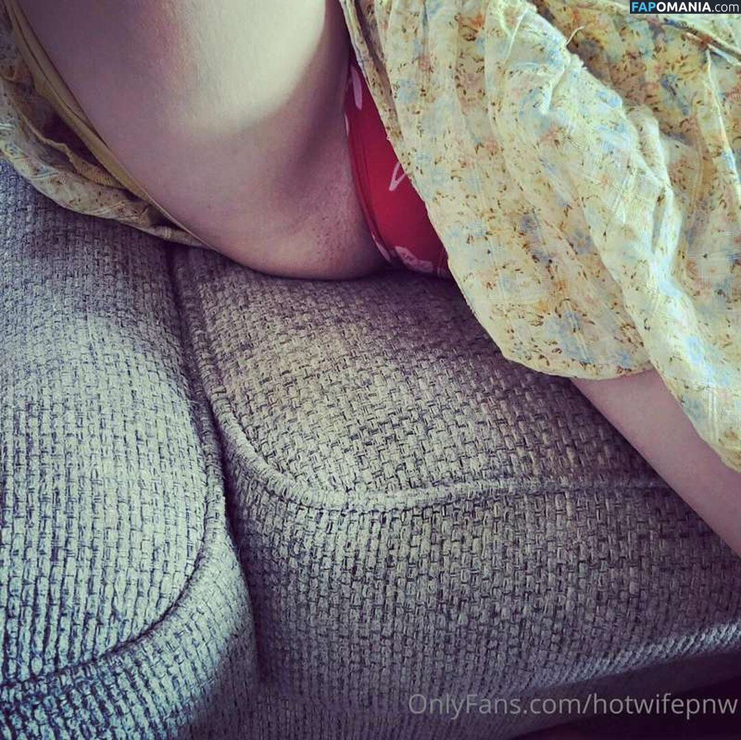 Hotwife J / hotwife_J / hotwifepnw / https: ヌード OnlyFans  流出写真 #4