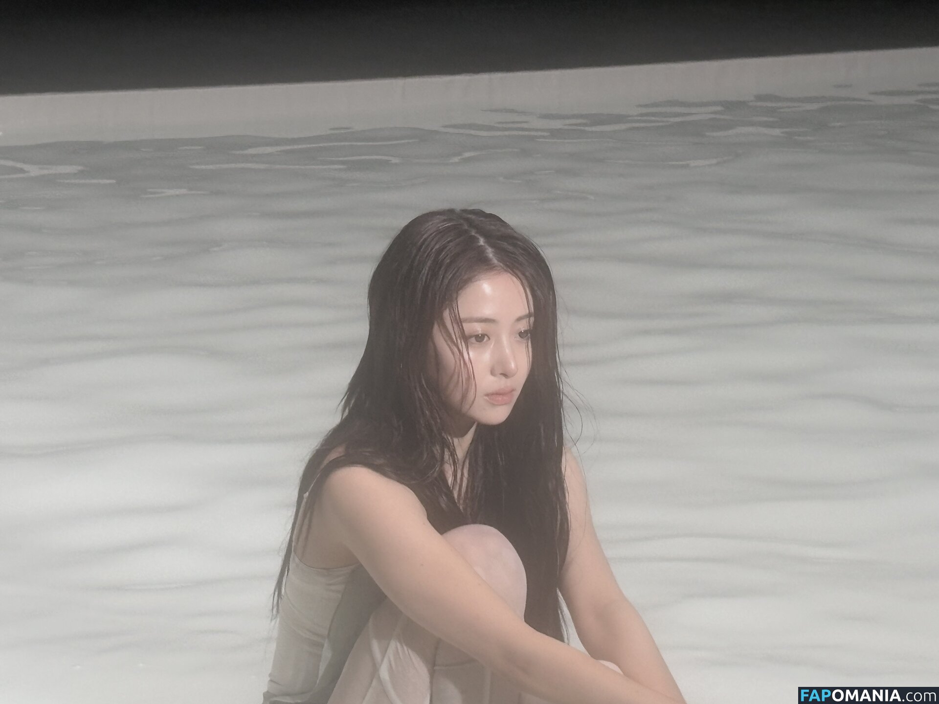 Huh Yunjin 허윤진 / LESSERAFIM / jenaissante ヌード OnlyFans  流出写真 #5
