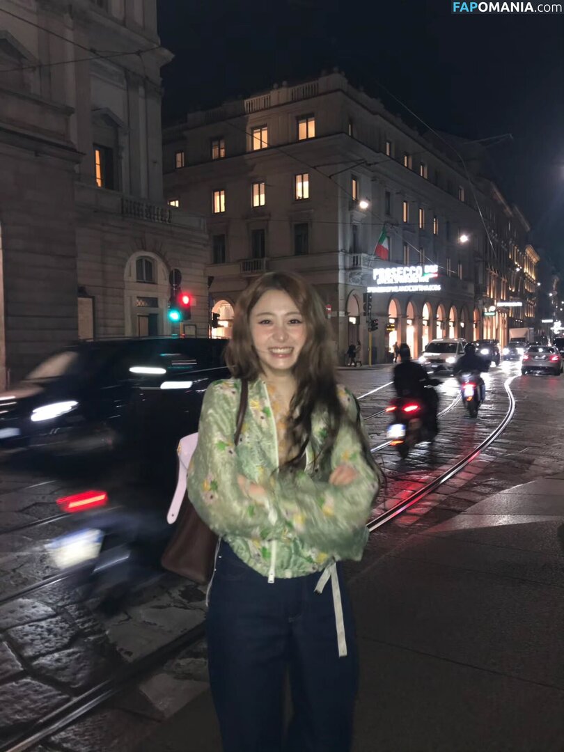 Huh Yunjin 허윤진 / LESSERAFIM / yunjin_lesserafims ヌード OnlyFans  流出写真 #20