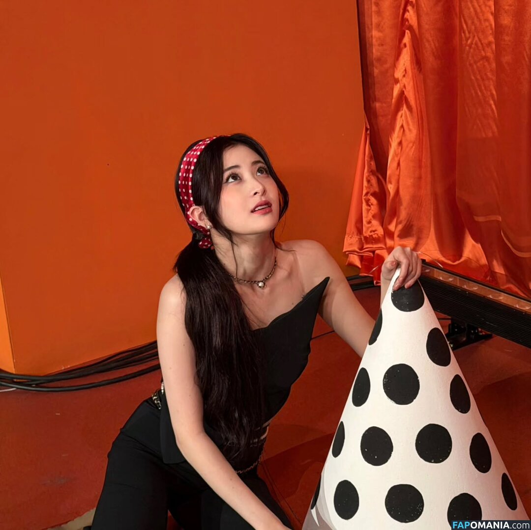 Huh Yunjin 허윤진 / LESSERAFIM / yunjin_lesserafims ヌード OnlyFans  流出写真 #43