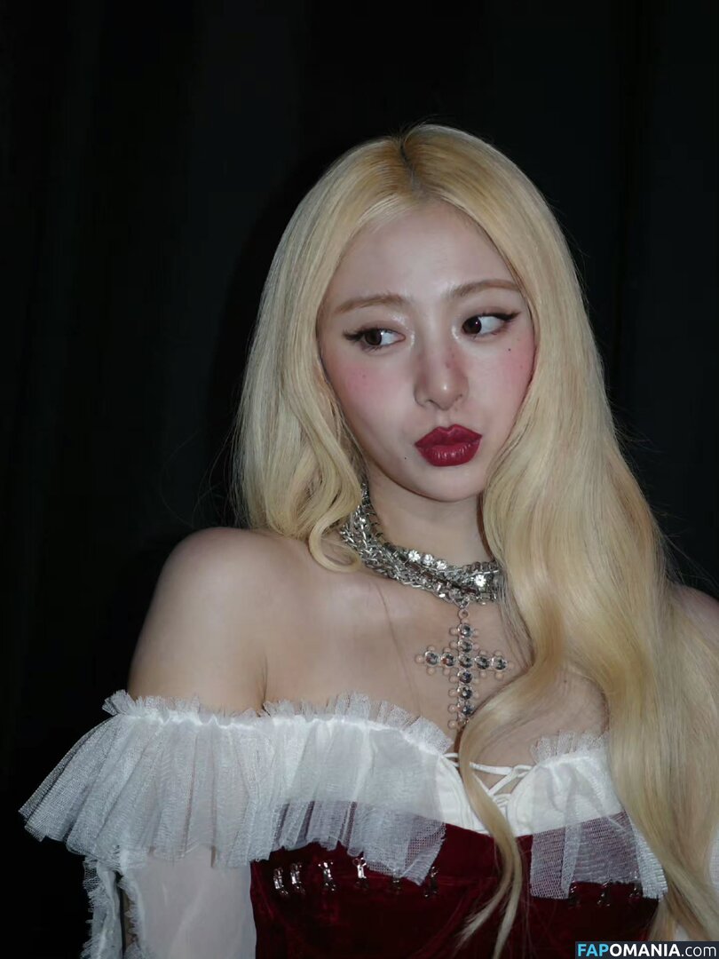 Huh Yunjin 허윤진 / LESSERAFIM / jenaissante ヌード OnlyFans  流出写真 #56