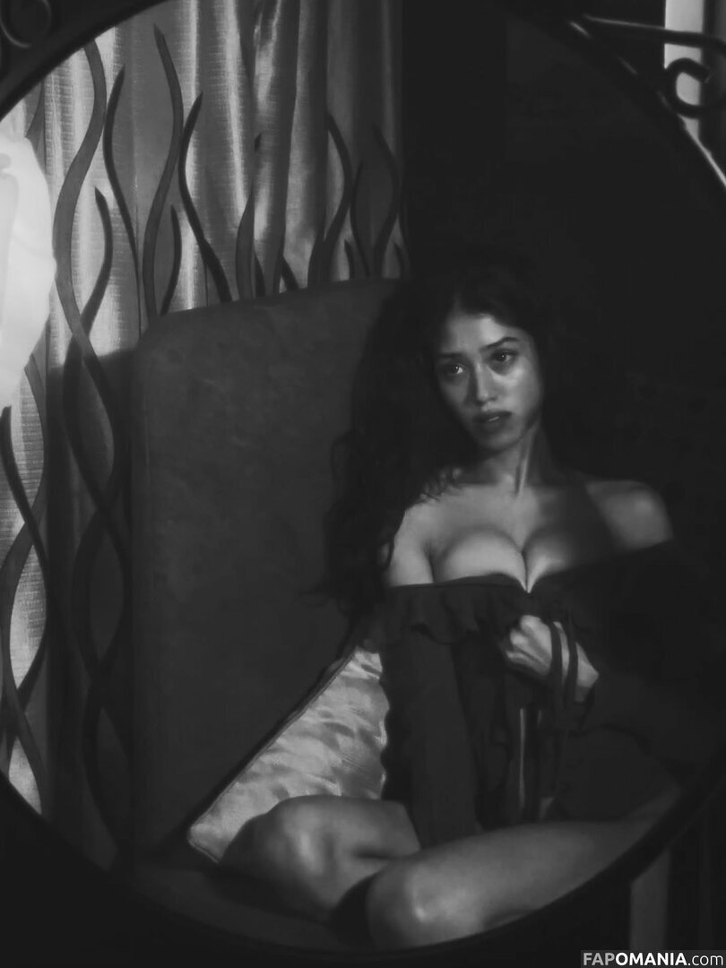 husn.ki.parii ヌード OnlyFans  流出写真 #3