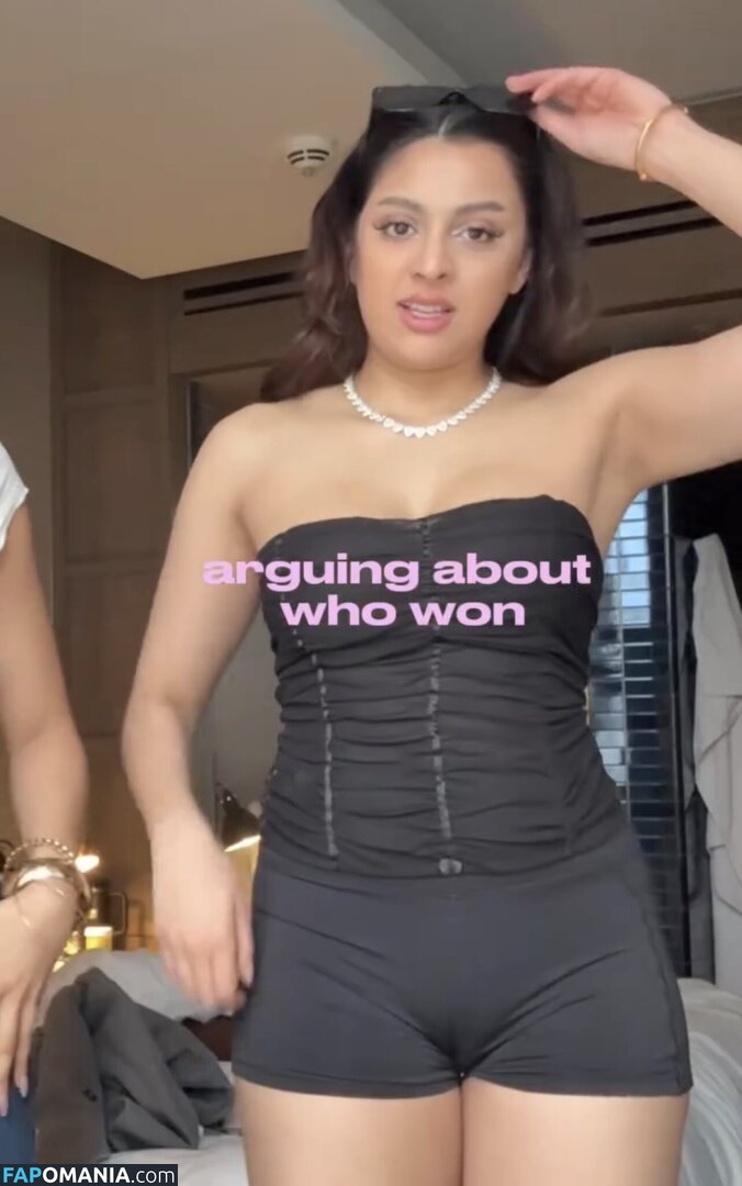 alycakes__ / iconicakes / sara deshmukh / saradeshmukhhh ヌード OnlyFans  流出写真 #23