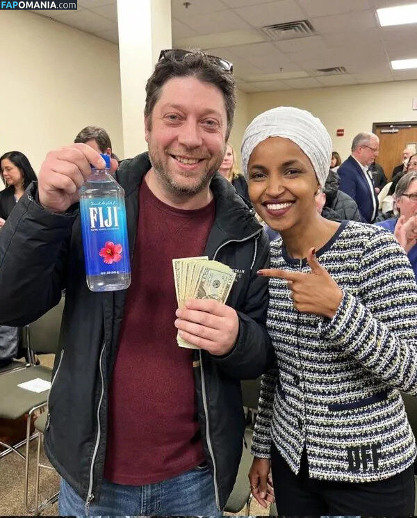 Ilhan Omar ヌード OnlyFans  流出写真 #13
